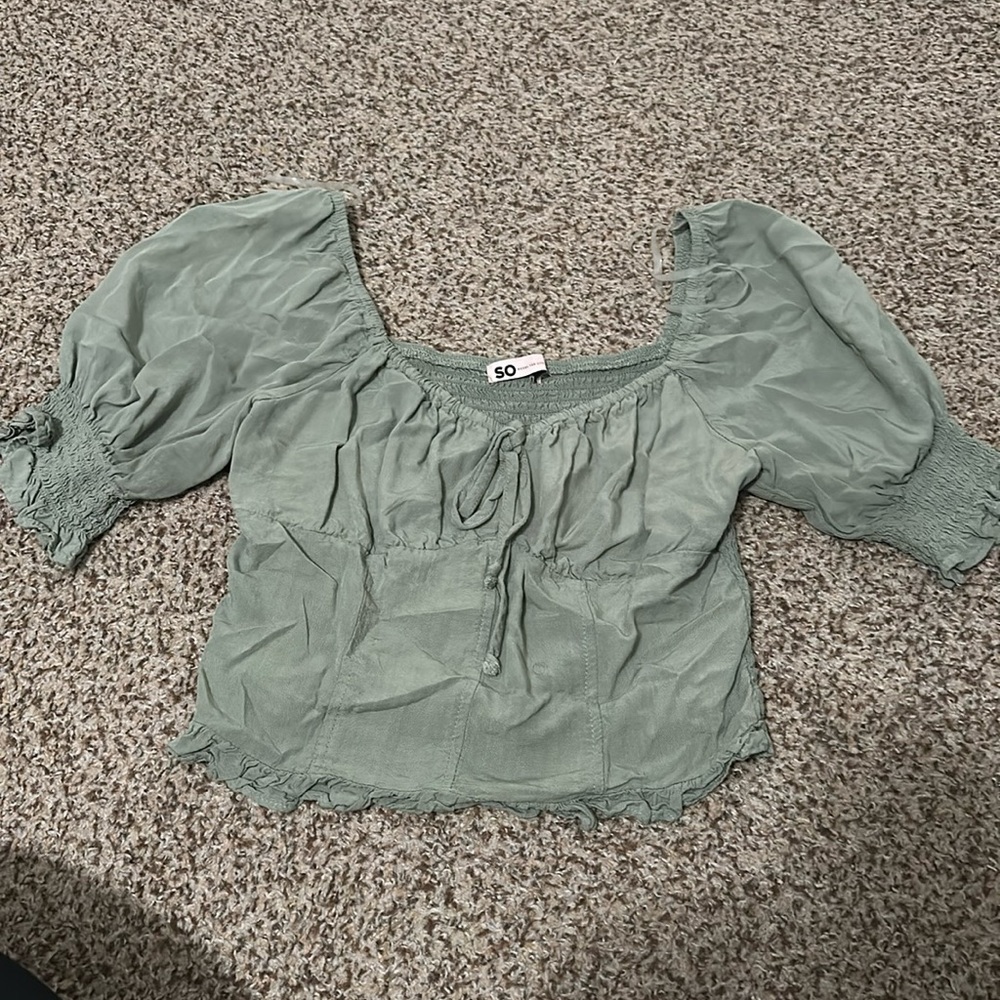 Green crop top